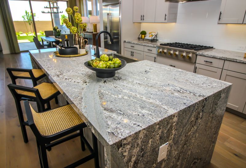 Modern Kitchen with Granite